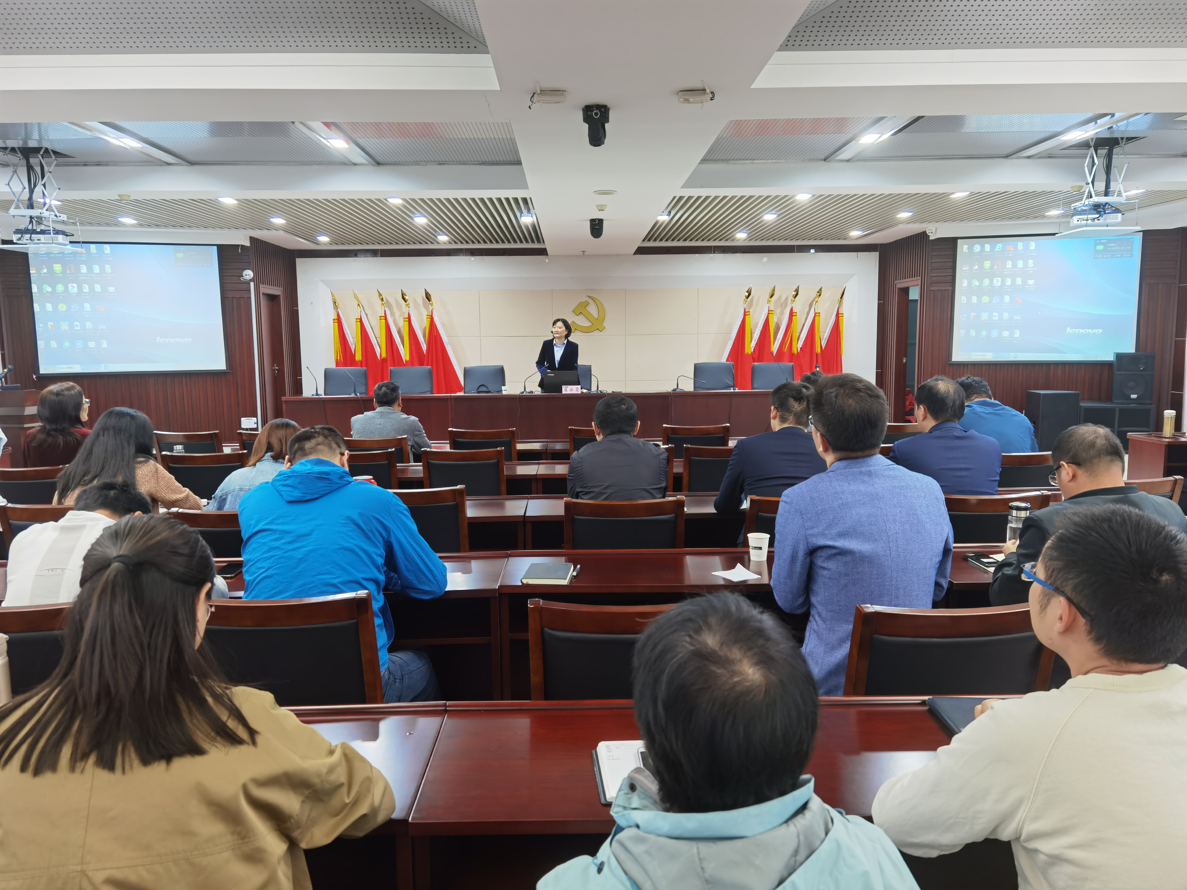 南部路桥承办开展建发集团第二期道德讲堂活动